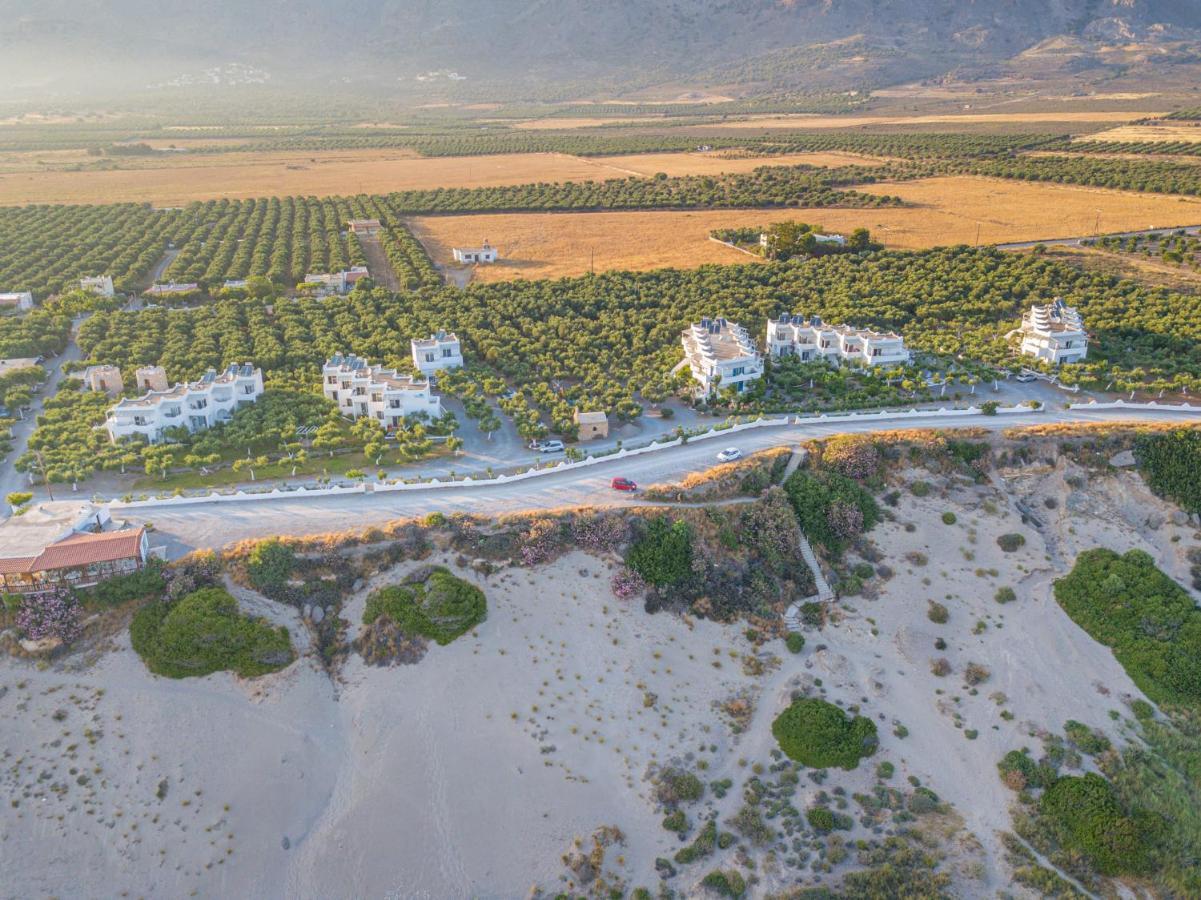 Fata Morgana Studios & Apartments Frangokastello Exterior foto